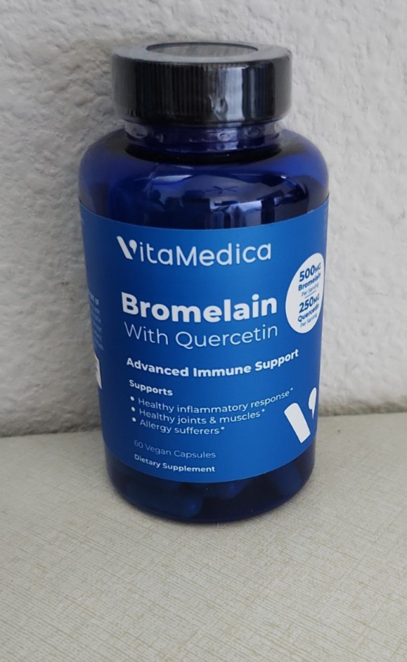 Vitamedica Bromelain with Quercetin BottleAdvanced Immune Support