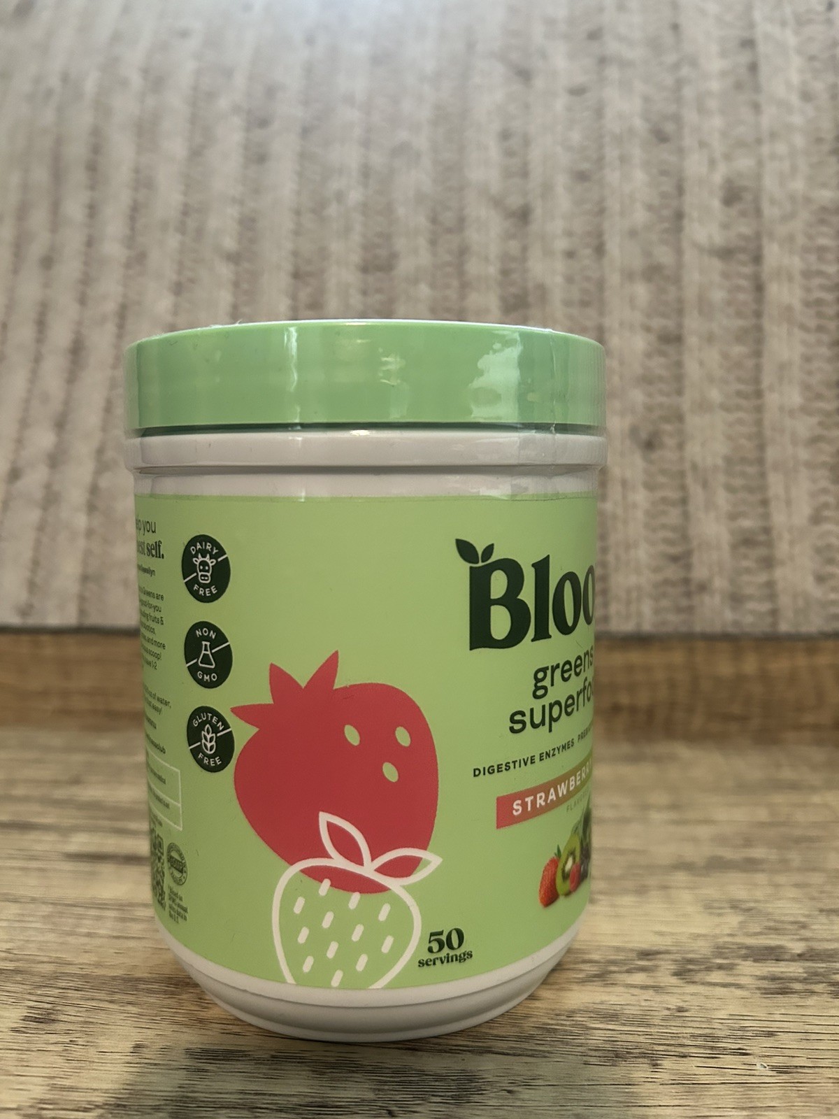 Bloom Greens & Superfoods Strawberry Kiwi 10.67 Oz 50 Servings 07/26