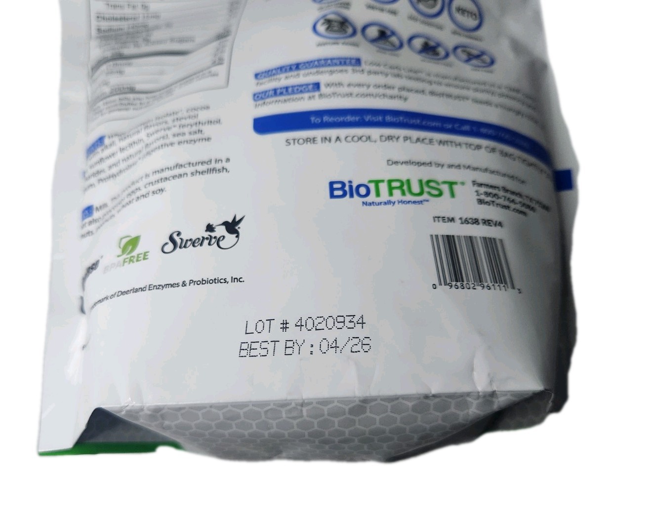 BioTrust Low Crb Lite Prem GrassFd Whey Prtn in Choc Ice Crm flav.13.50z BB 4/26