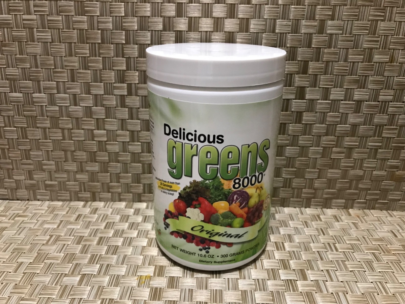 Greens World Delicous Reds 8000 Strawberry-Kiwi Flavor, 10.6 Ounce