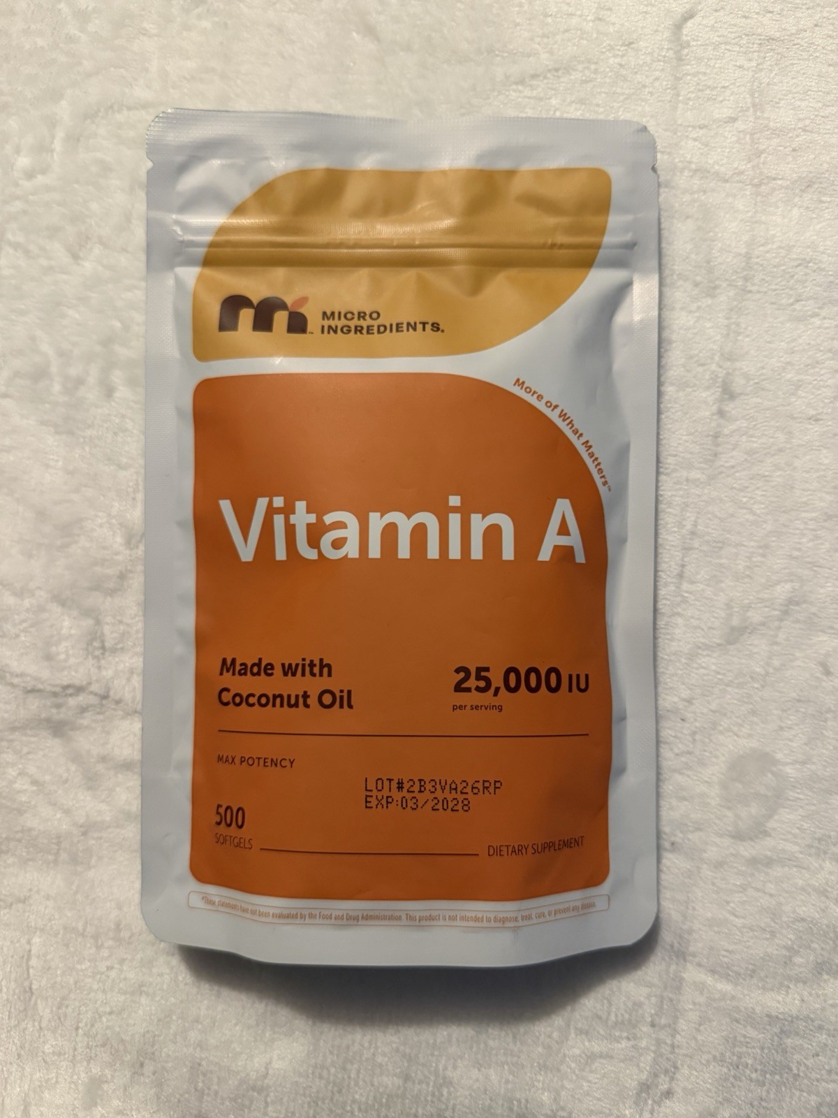 Micro Ingredients Vitamin A 25000 IU 500 Softgels with Coconut Oil Exp 03/2028