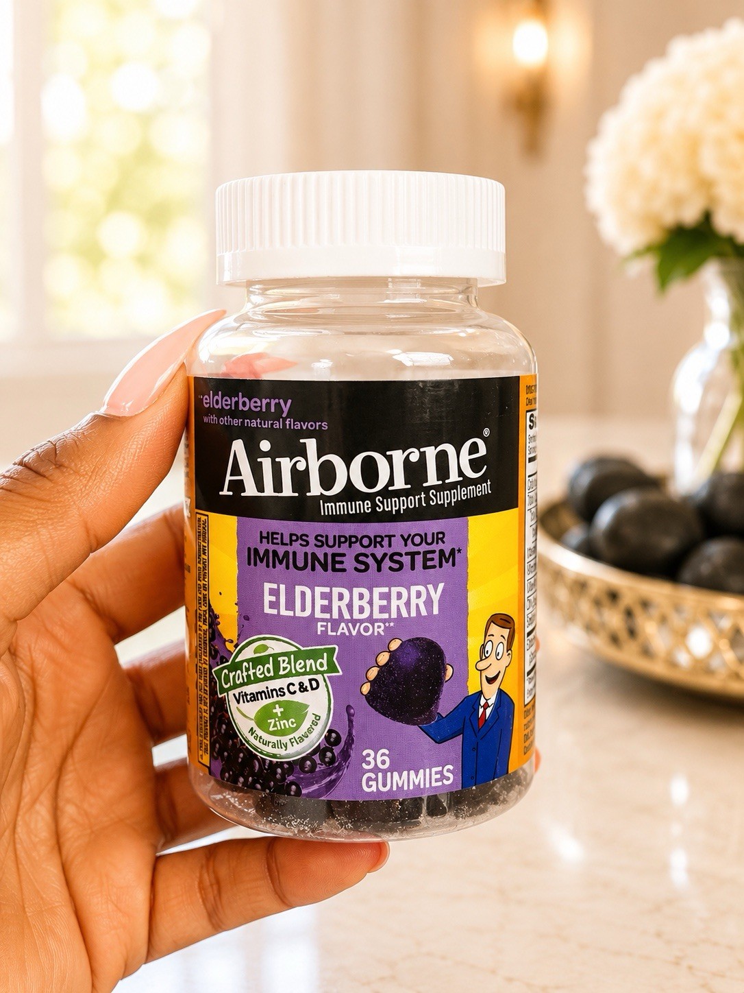 Airborne Elderberry Flavor Gummies with Vitamins C, D, E & Zinc – 36 Count