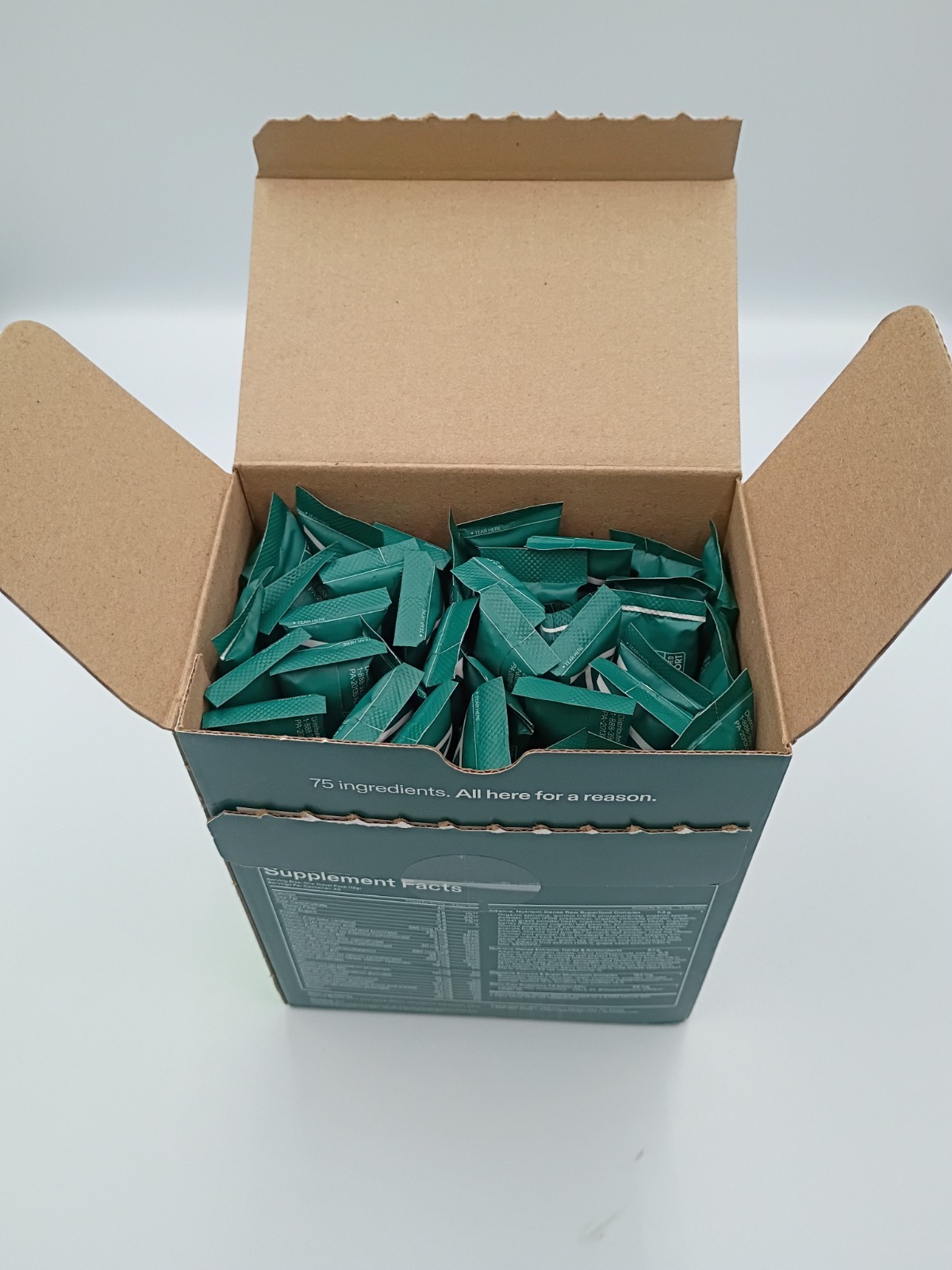 Athletic Greens AG1 Daily Foundational Nutrition 38 x 12g Pkgs EXP: 12/26 *READ*