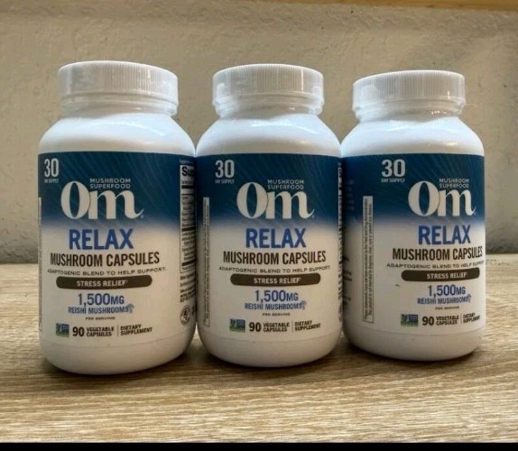 3 X OM MUSHROOM SUPERFOOD Relax Mushroom Capsules, 90 Vegetable Capsules 8/2026