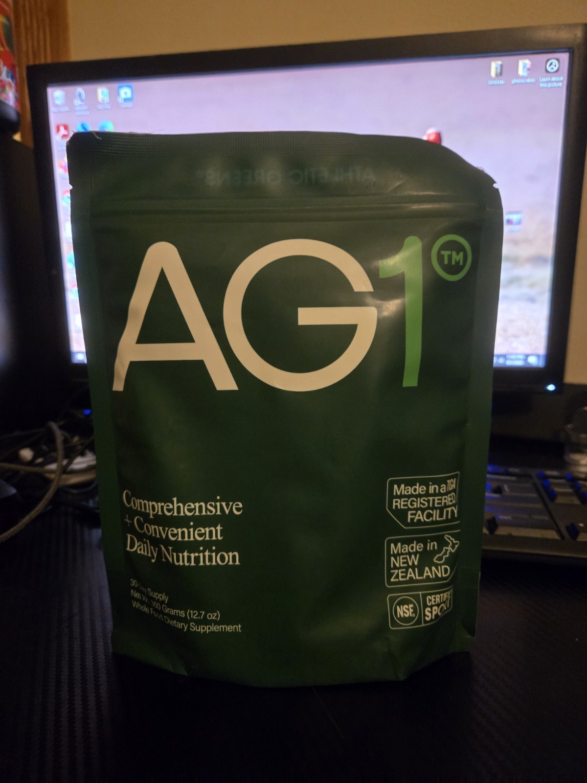 AG1 Athletic Greens Powder Pouch 12.7OZ 360G 30-Day Supply Exp: 07/28