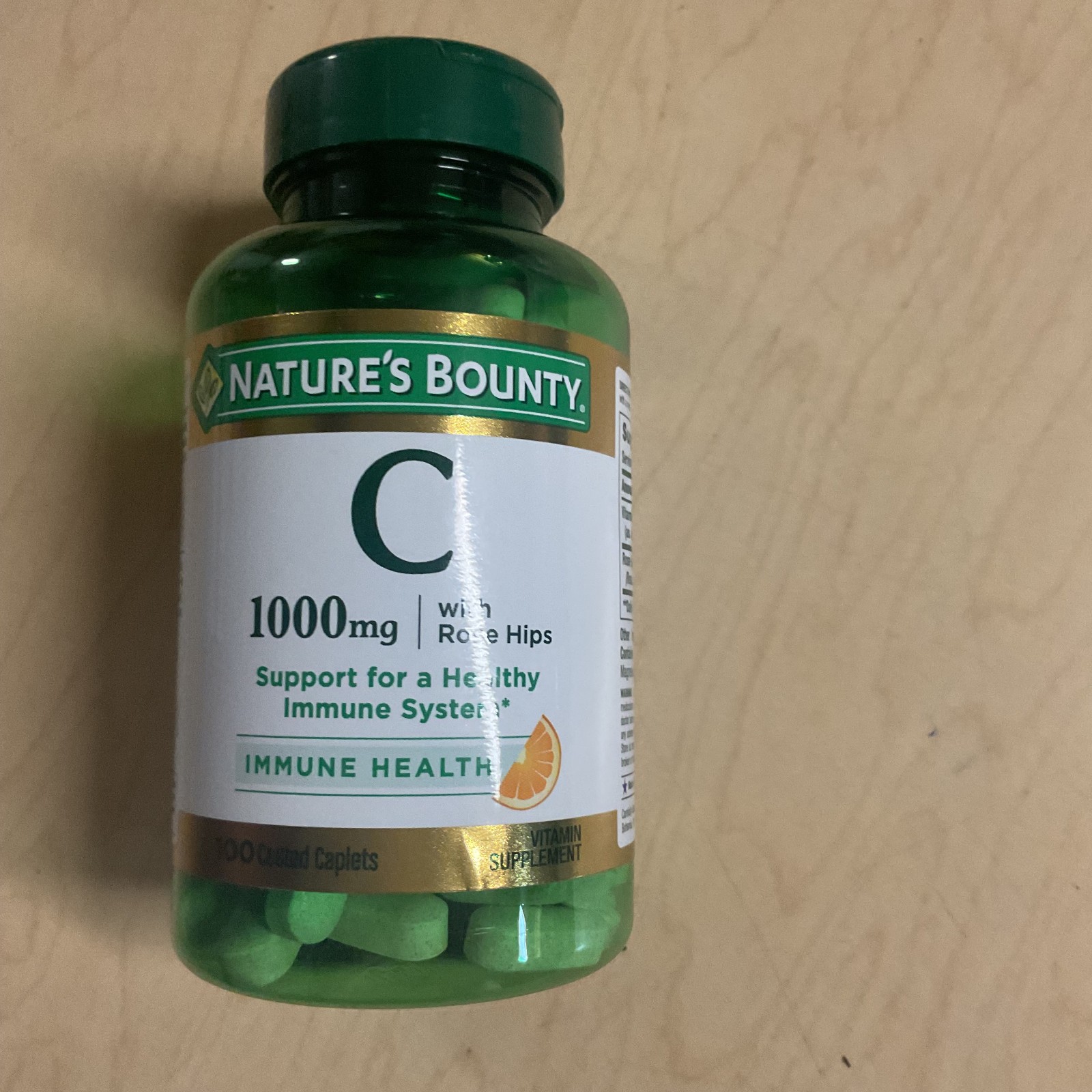 NEW Vitamin C + Rose Hips by Nature’s Bounty. 1,000 mg 100 Caps Expires 10/2028