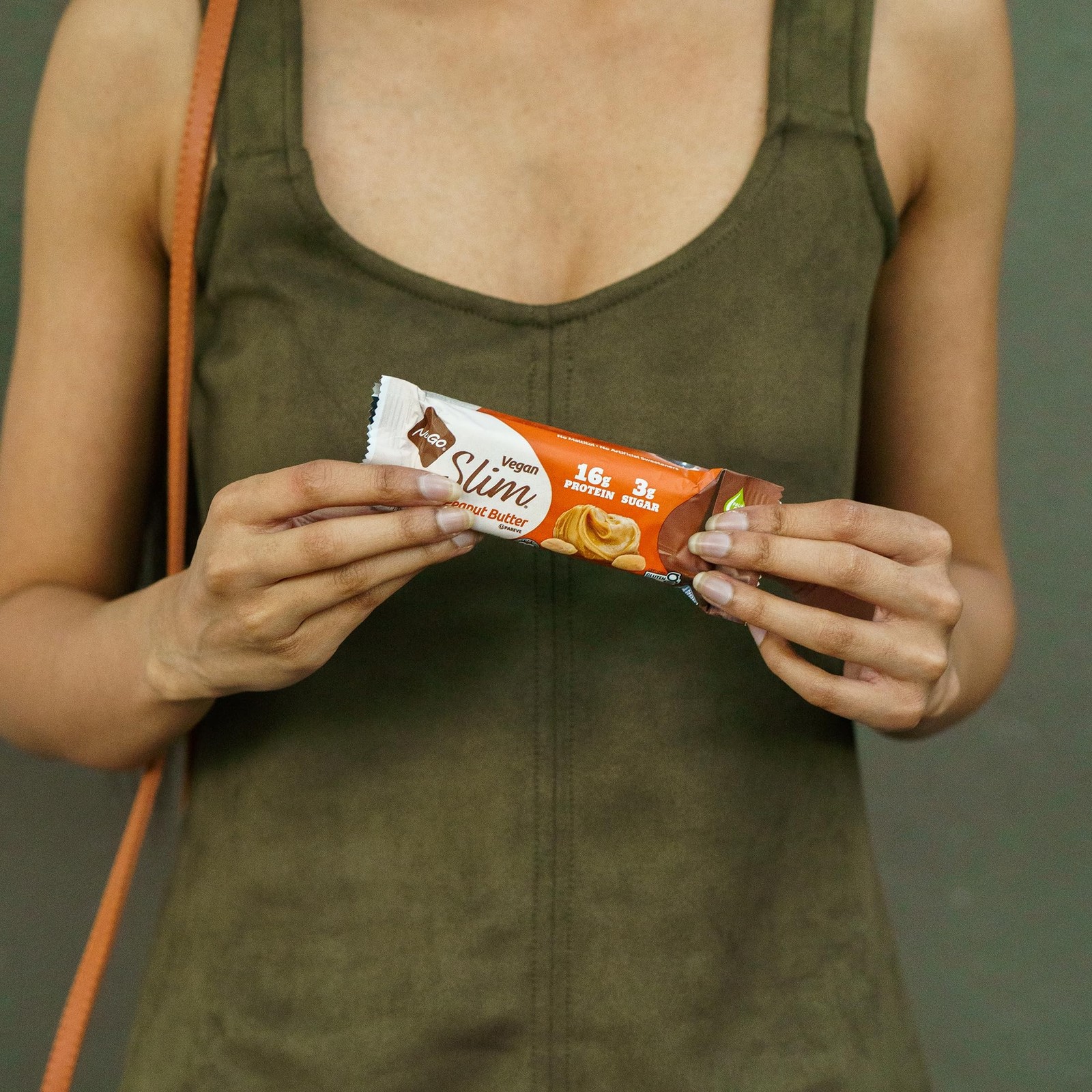 Nugo Slim Dark Chocolate Crunchy Peanut Butter, 16g Vegan Protein, 3g Sugar, …
