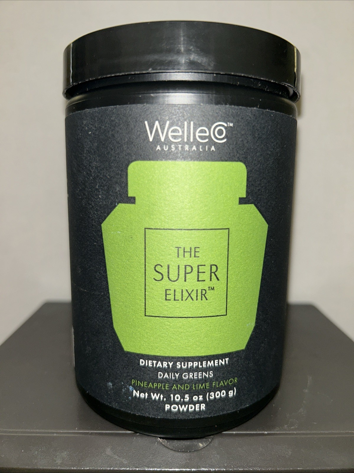 WelleCo Australia The Super Elixir Daily Greens Pineapple & Lime Flavor Exp 2/27