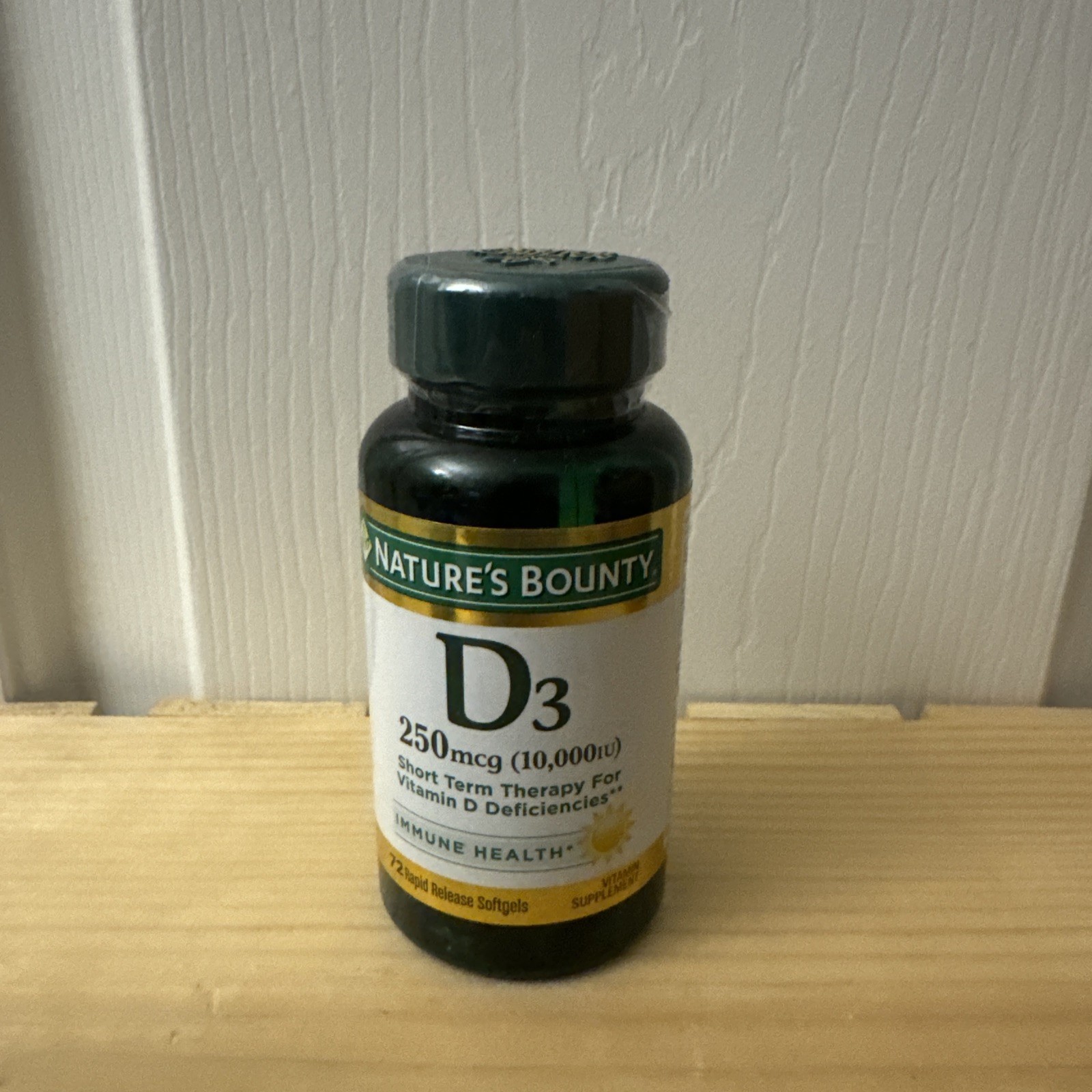 Nature’s Bounty Vitamin D3 250 mcg Immune Health 72 Rapid Release Softgels 10/24
