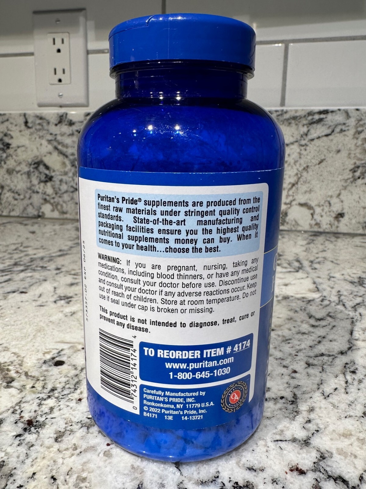PURITAN’S PRIDE Glucosamine HCI 680 Mg Capsules Unflavored 240 Count EXP 6/25