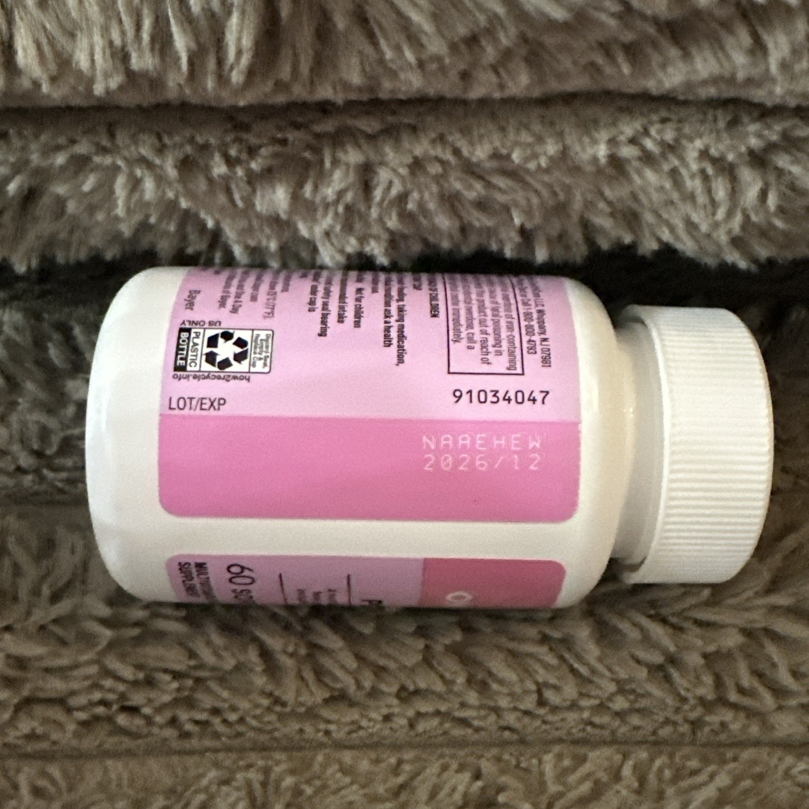 One A Day PRENATAL COMPLETE MULTIVITAMIN 60-Softgels Exp 12/26