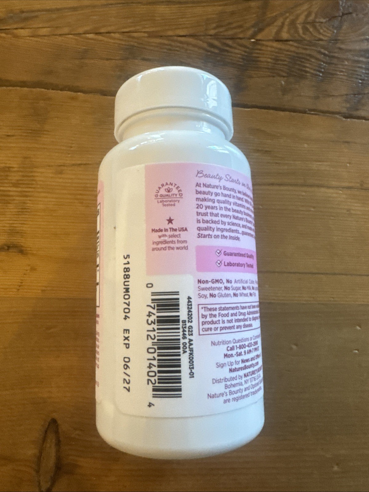 Nature’s Bounty Hyaluronic Acid + Vit C Supplement, 120 Caps Exp 6/2027