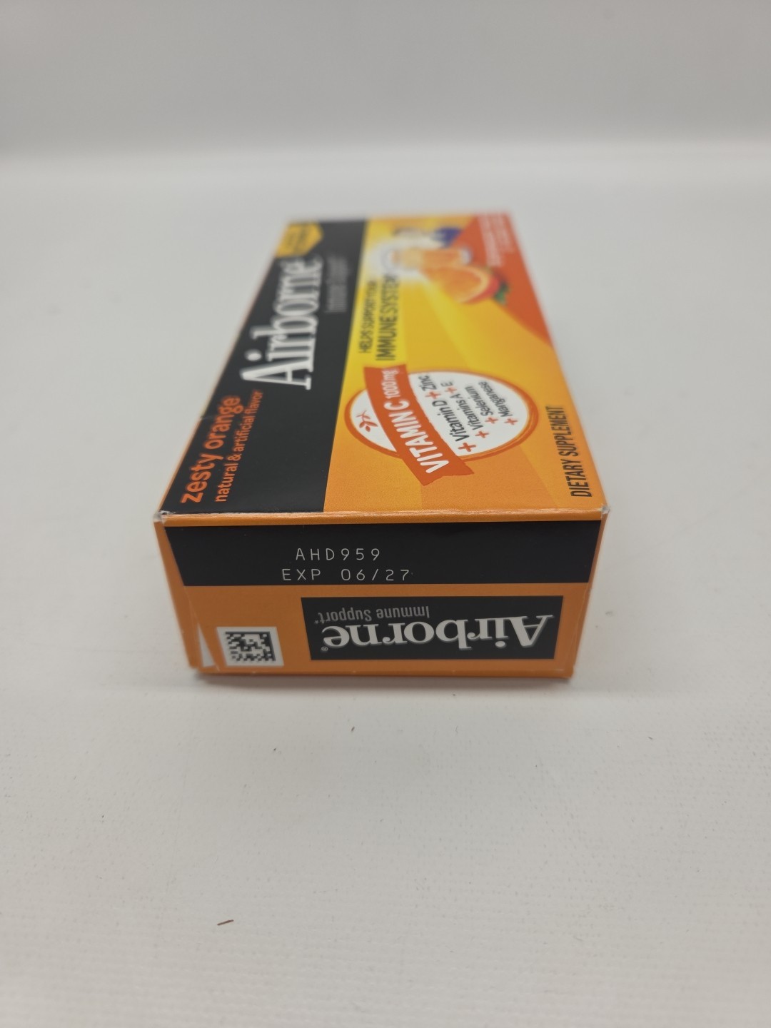Airborne 1000mg Vitamin C with Zinc Effervescent Tablets Immune 30 ct EXP 2027