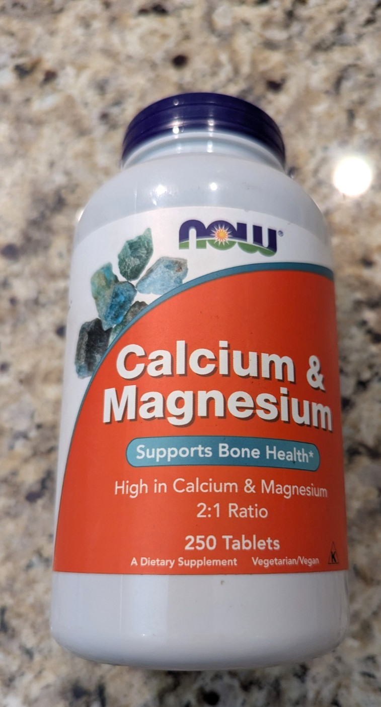 Now Foods Calcium & Magnesium Supplements 250 tablets exp: 05/2031