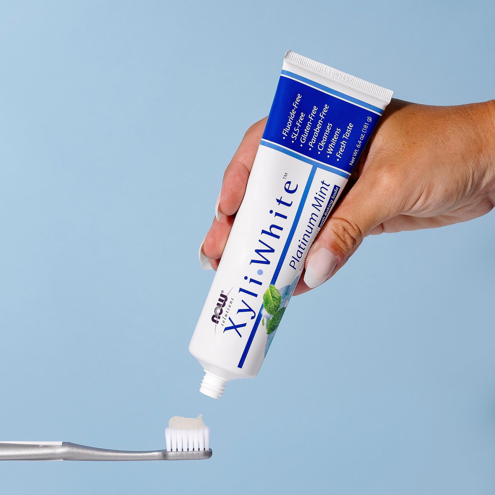 Platinum Mint Toothpaste Gel Whitens Teeth Cleanses Oral Care Fluoride Free NEW